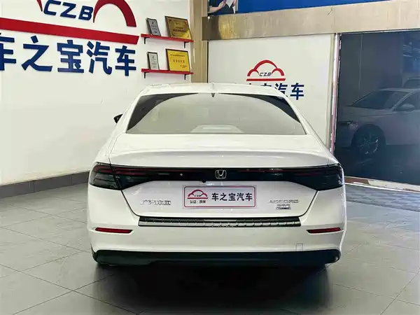 Honda Accord 2023