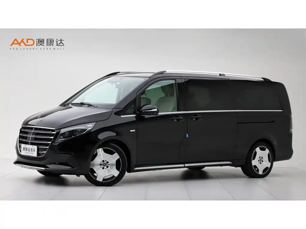 Mercedes-Benz V-Class 2025 — фото 1