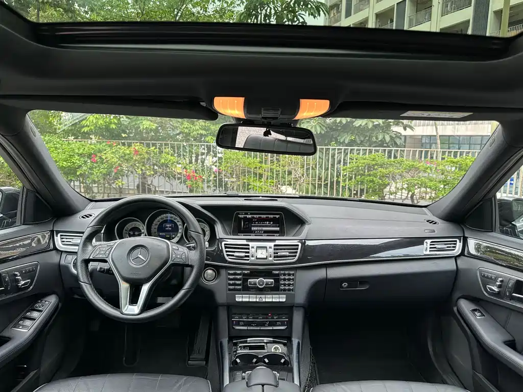 Mercedes-Benz E-Class 2015 — фото 5