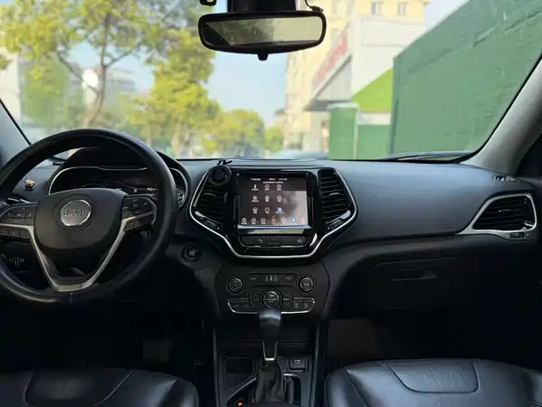 Jeep Cherokee 2019