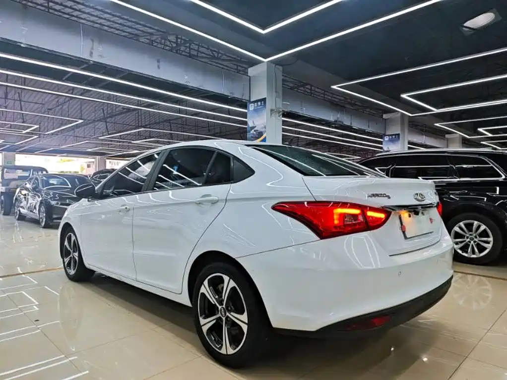 Chery Arrizo 5 2021