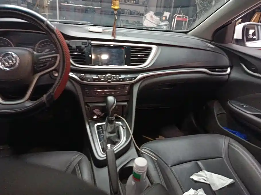 Buick Excelle 2020 — фото 12