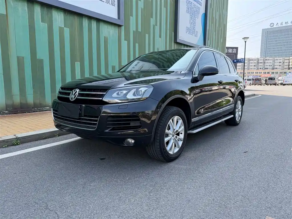 Volkswagen Touareg 2012