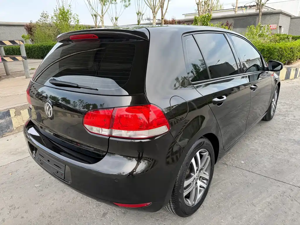 Volkswagen Golf 2010