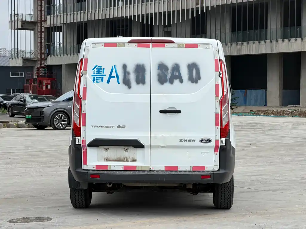 Ford Transit 2018 — фото 17