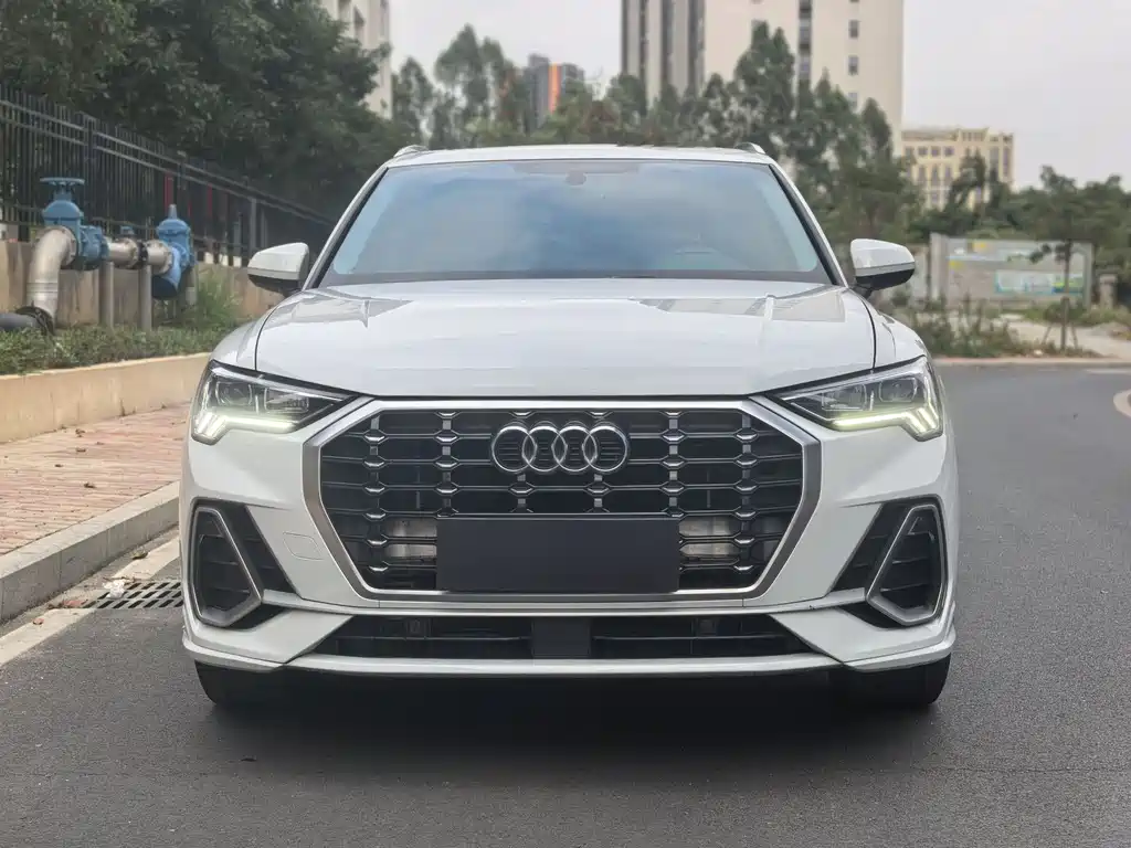Audi Q3 2022
