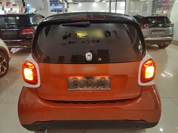 smart fortwo 2018