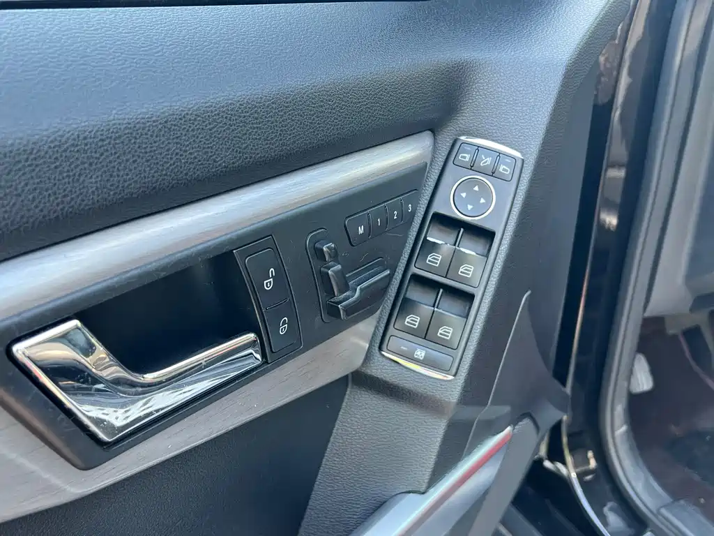 Mercedes-Benz GLK-Class 2010 — фото 14