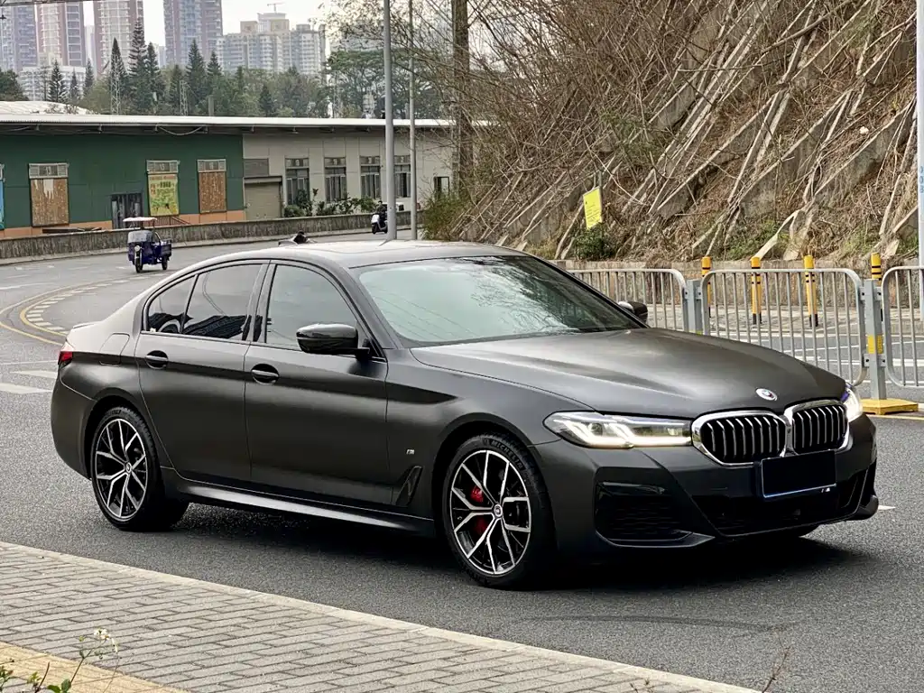 BMW 5 Series 2022