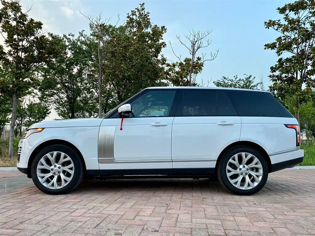 Land Rover Range Rover 2022