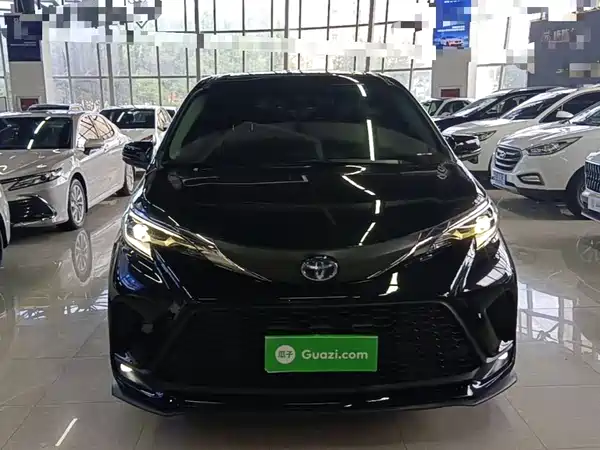 Toyota Granvia 2024