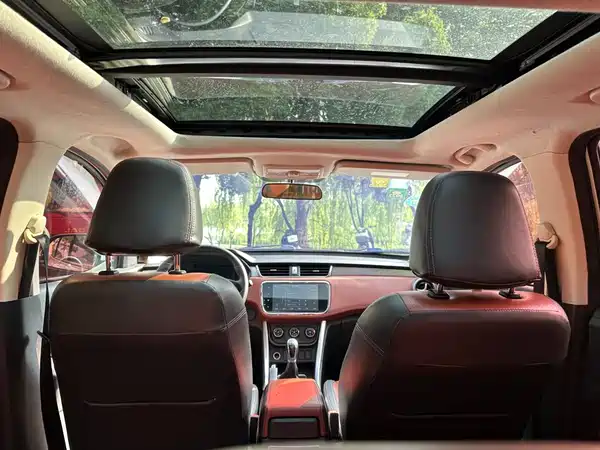 BAIC Huansu S3 2018