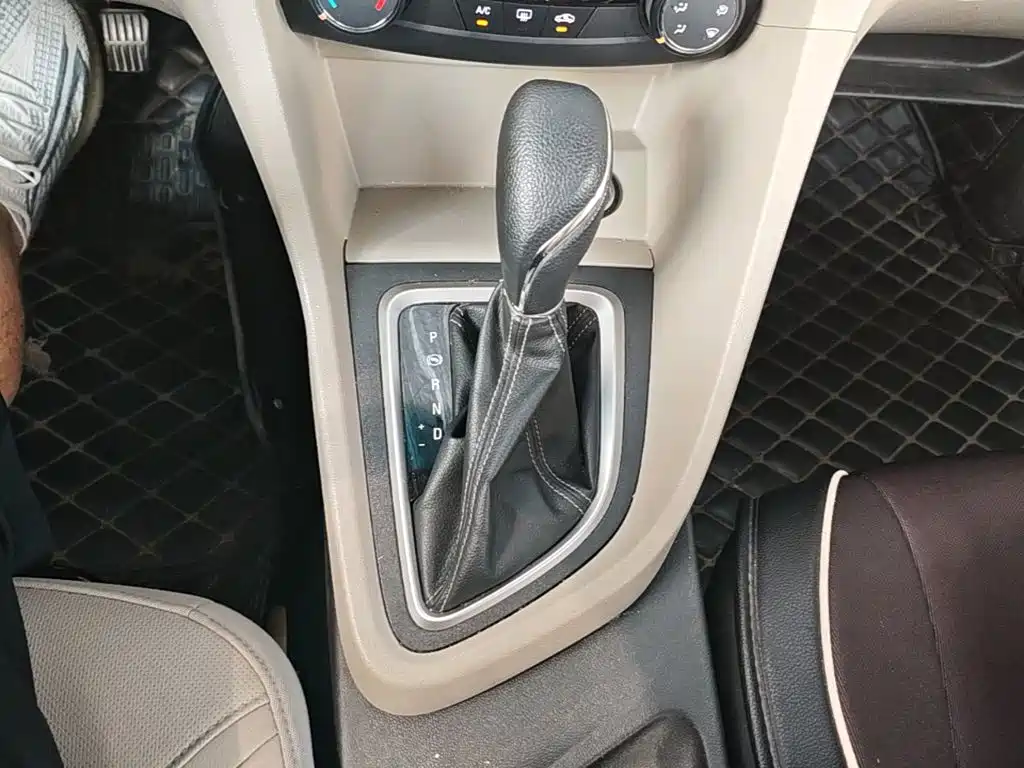 Buick Excelle 2020 — фото 14