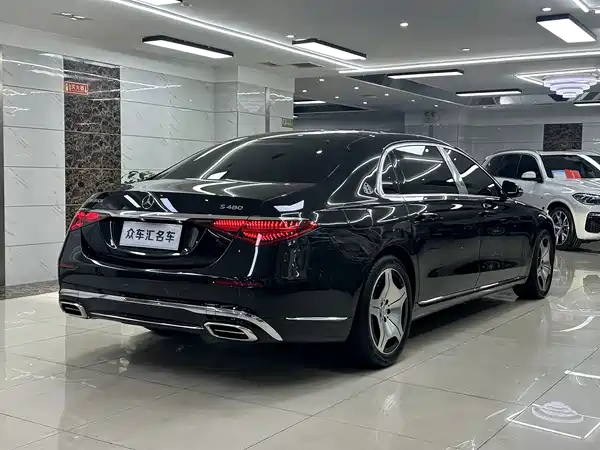 Mercedes-Benz Maybach S-Class 2023