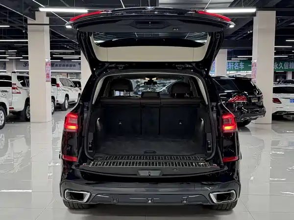 BMW X5 2022