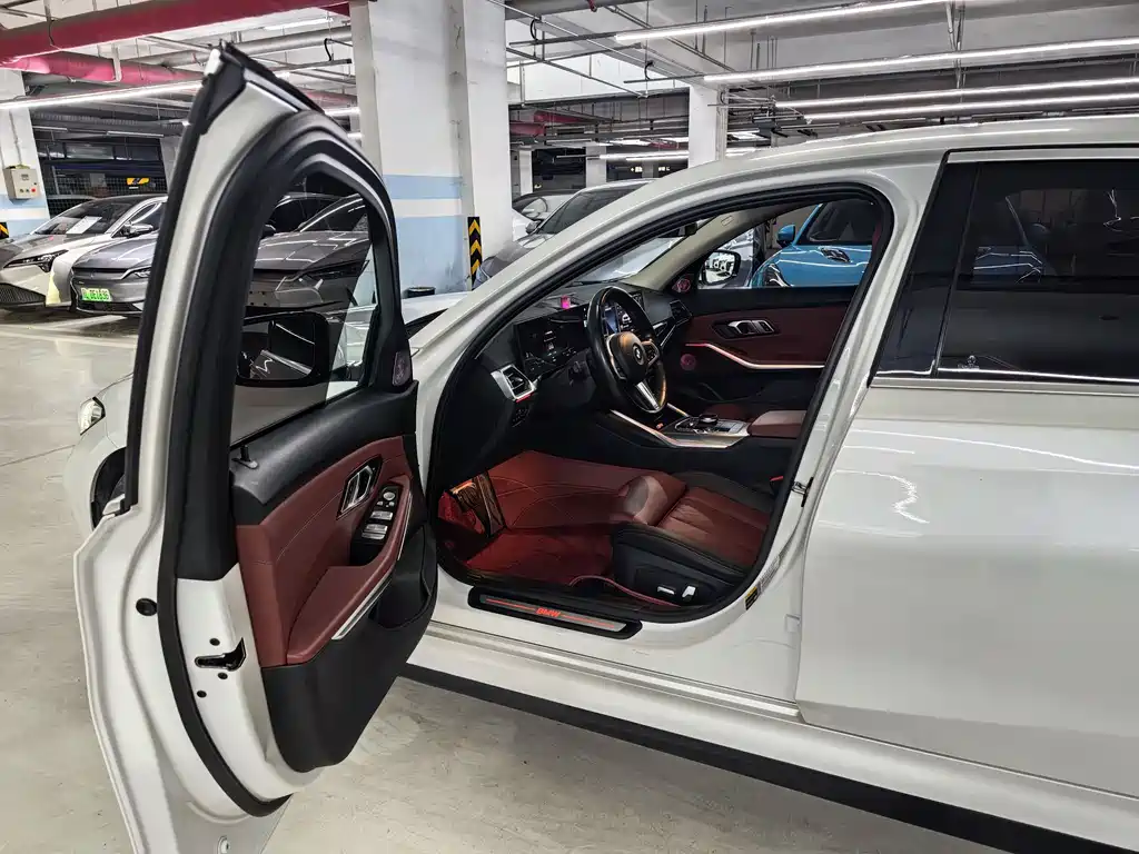 BMW i3 2022 — фото 29