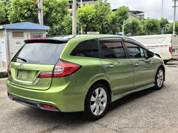 Honda Jade 2016