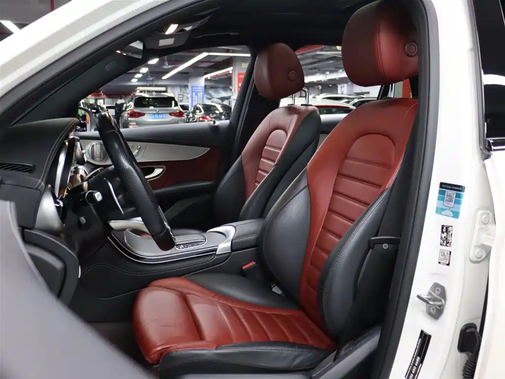 Mercedes-Benz GLC AMG 2021 — фото 9