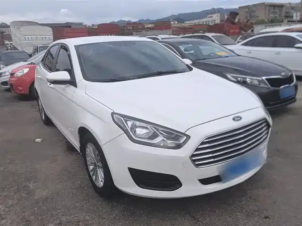 Ford Escort 2017