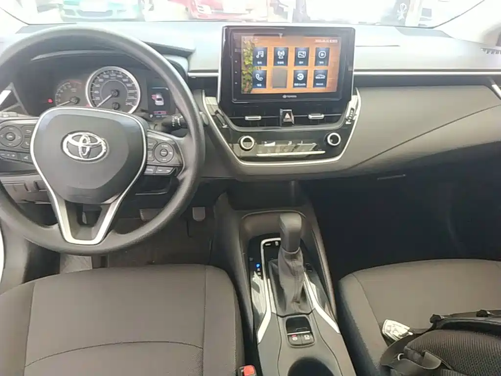 Toyota Corolla 2020 — фото 10