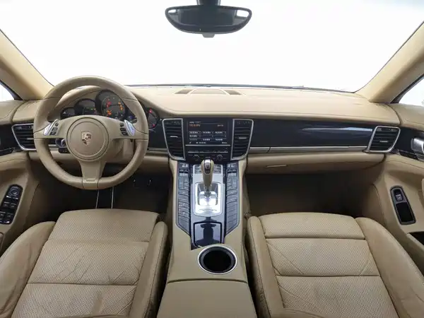 Porsche Panamera 2014