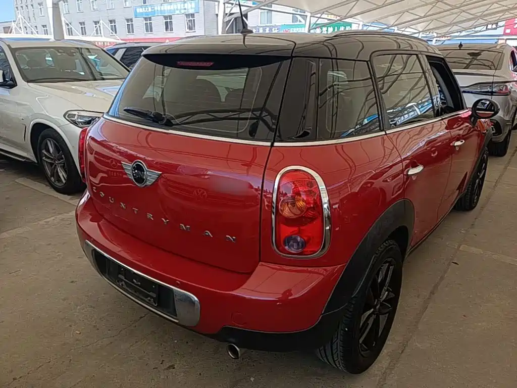 MINI Countryman 2016