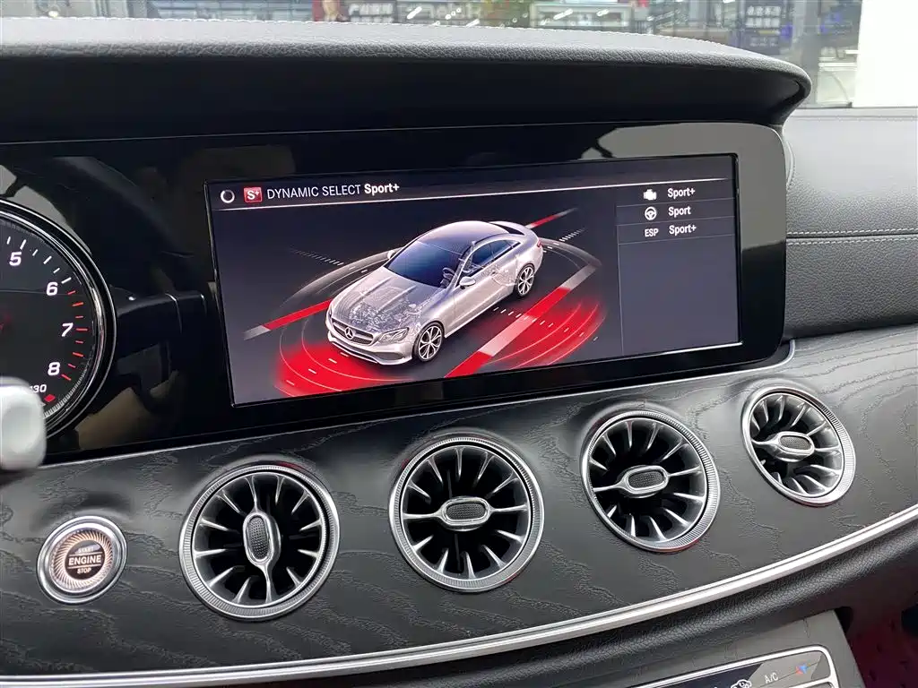 Mercedes-Benz E-Class 2018 — фото 14