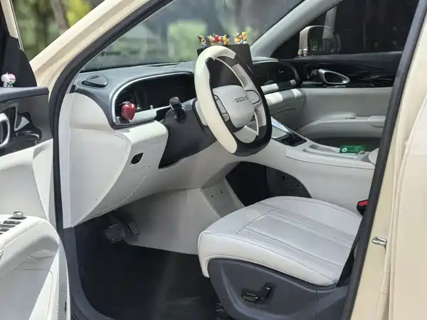 Geely Galaxy Starwish 2025