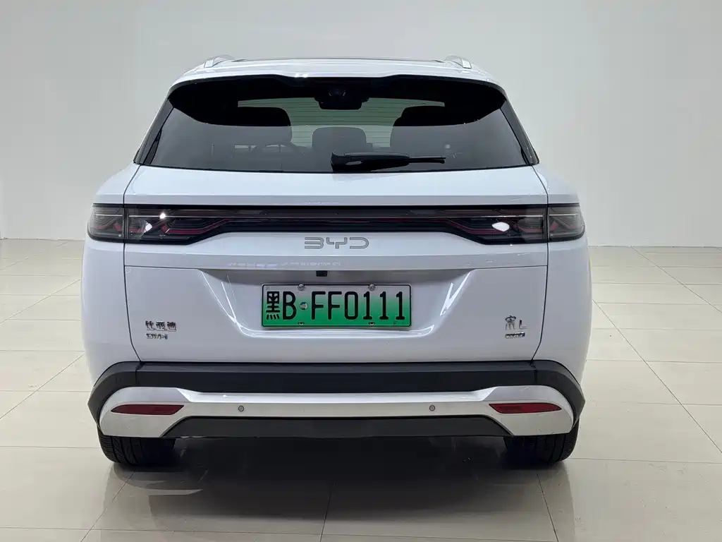 BYD Song L DM-i 2025 — фото 5
