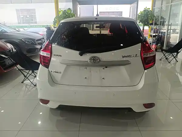 Toyota Yaris L 2019