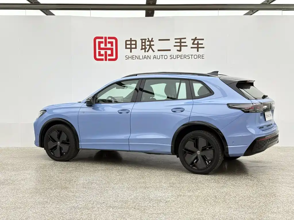 Volkswagen Tiguan L 2024