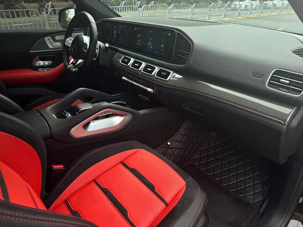 Mercedes-Benz GLE Coupe AMG 2021 — фото 7