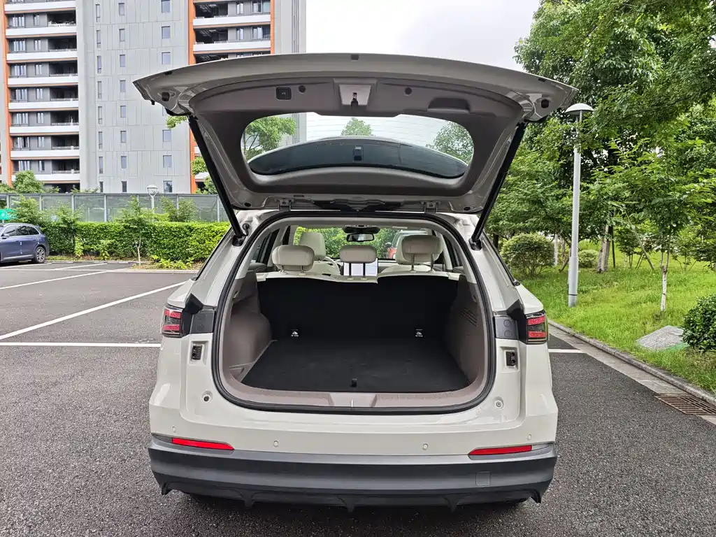 Haval Xiaolong MAX 2025 — фото 12