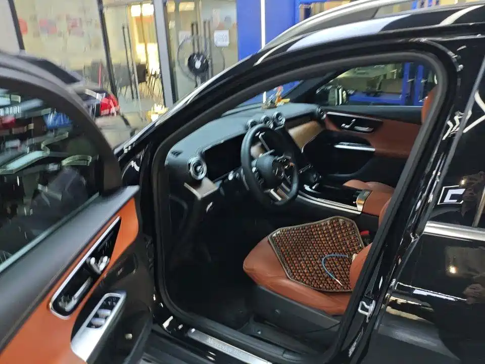 Mercedes-Benz GLC 2024
