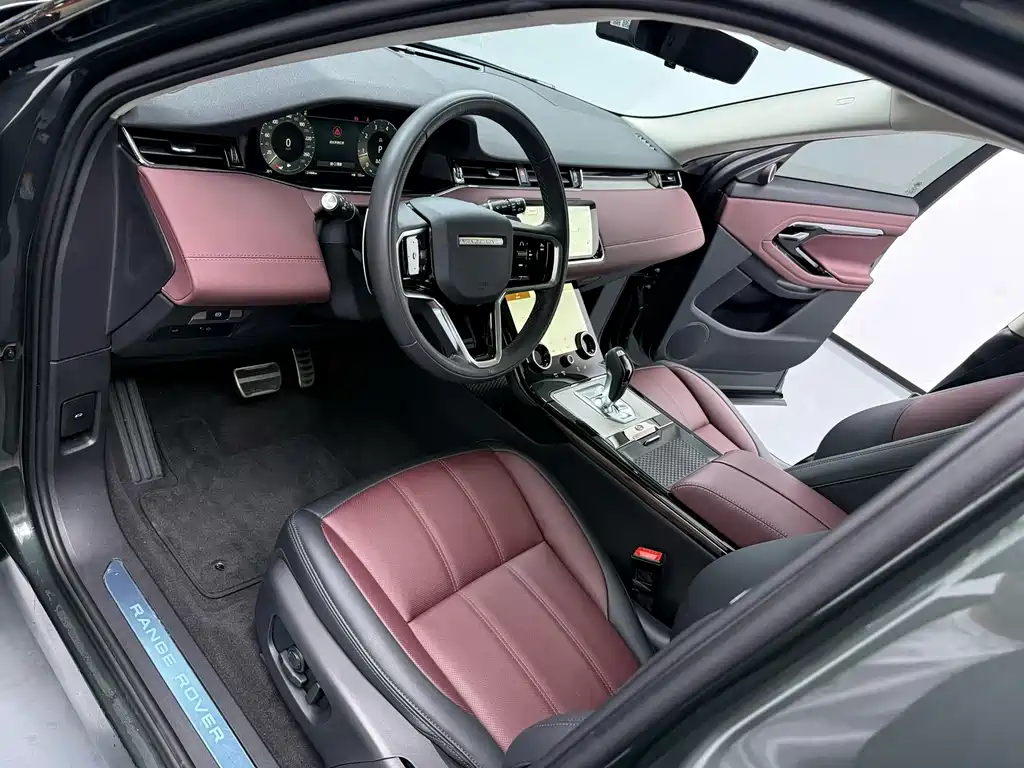 Land Rover Evoque 2024 — фото 7