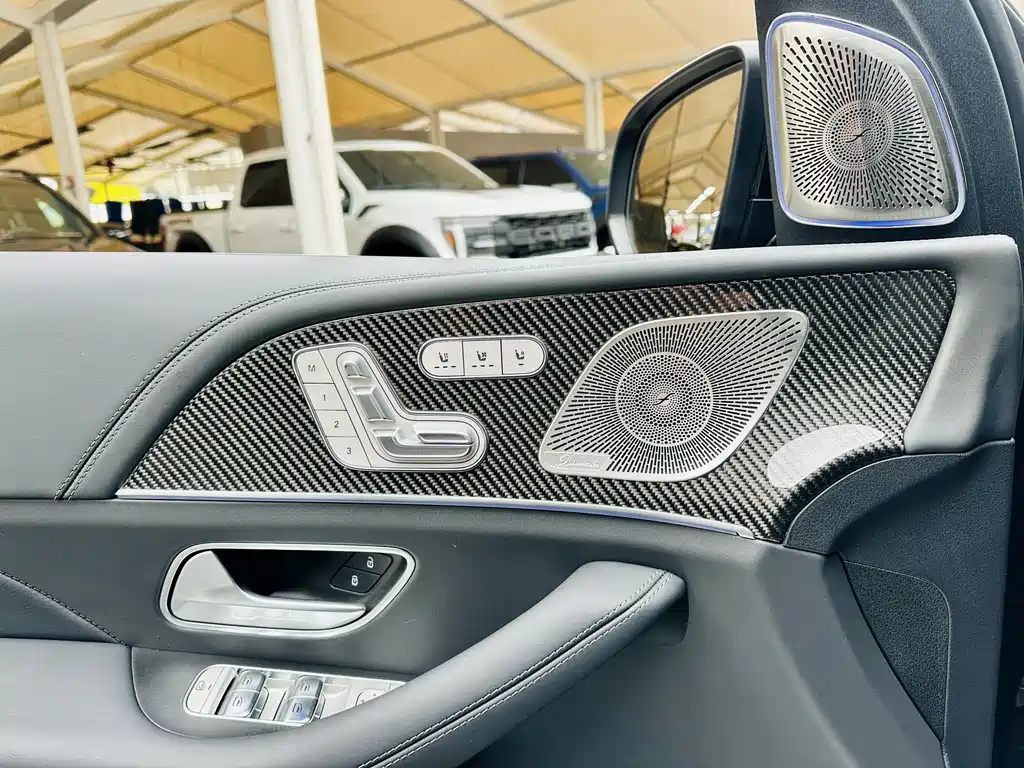 Mercedes-Benz GLS AMG 2026 — фото 14
