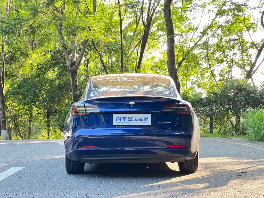 Tesla Model 3 2019 — фото 8