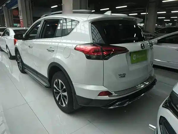 Toyota RAV4 2016
