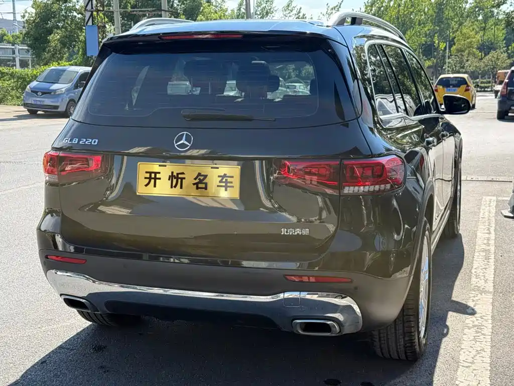 Mercedes-Benz GLB 2022
