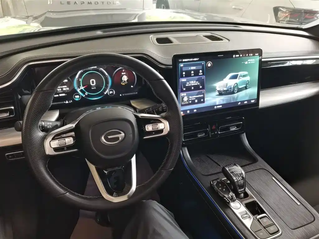GAC Motor Trumpchi GS8 2023 — фото 10