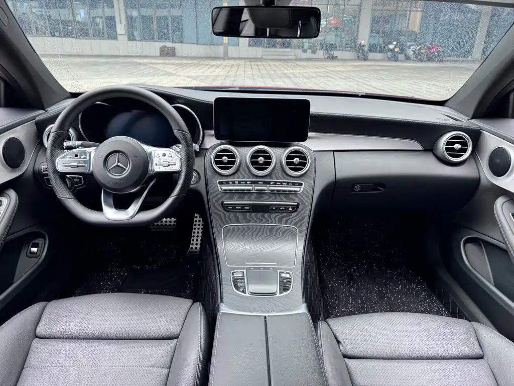 Mercedes-Benz C-Class 2019 — фото 14