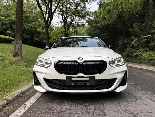 BMW 1 Series 2022