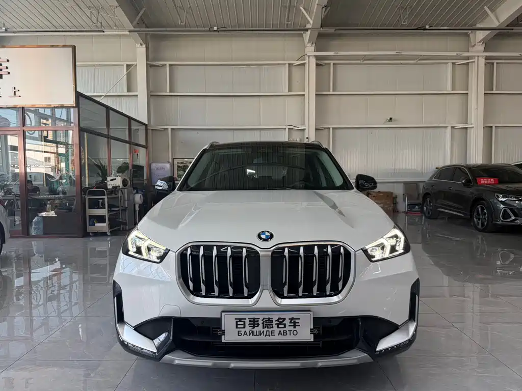 BMW X1 2023