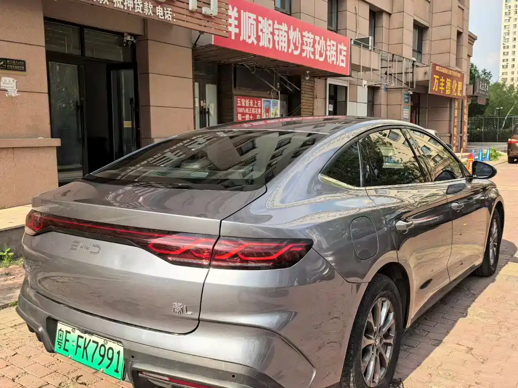 BYD Qin L 2024 — фото 9