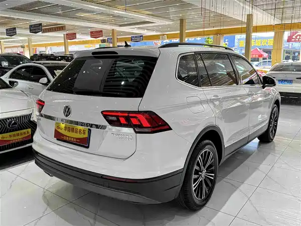 Volkswagen Tiguan L 2020