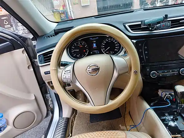 Nissan X-Trail 2014