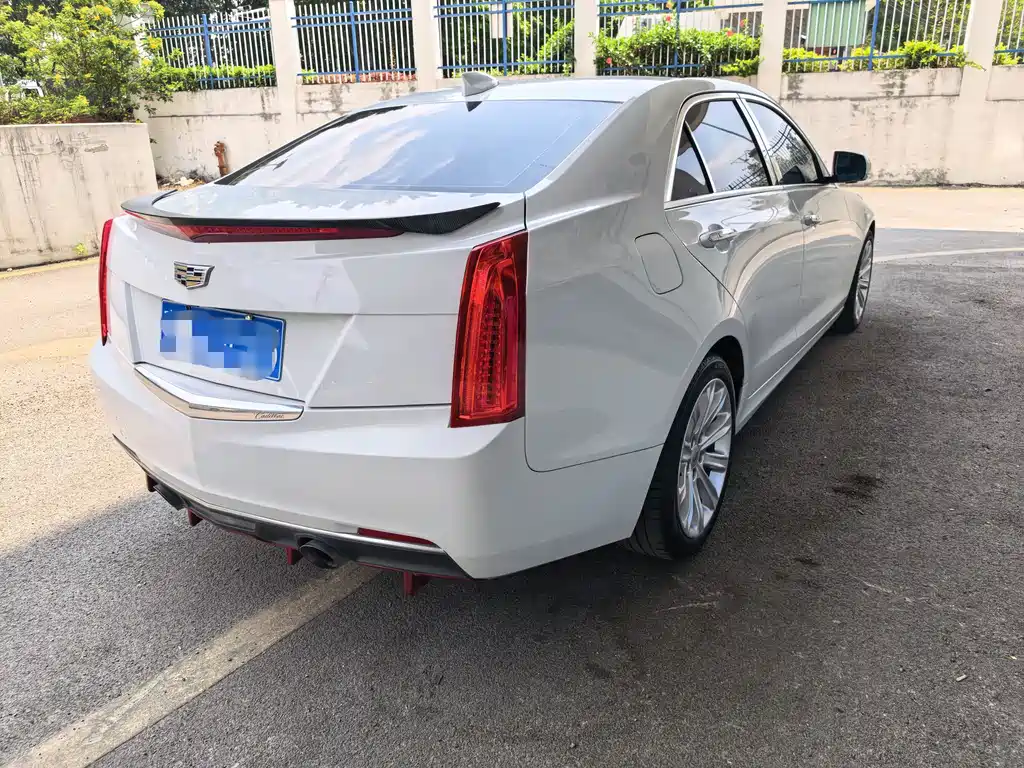 Cadillac ATS-L 2017 — фото 12