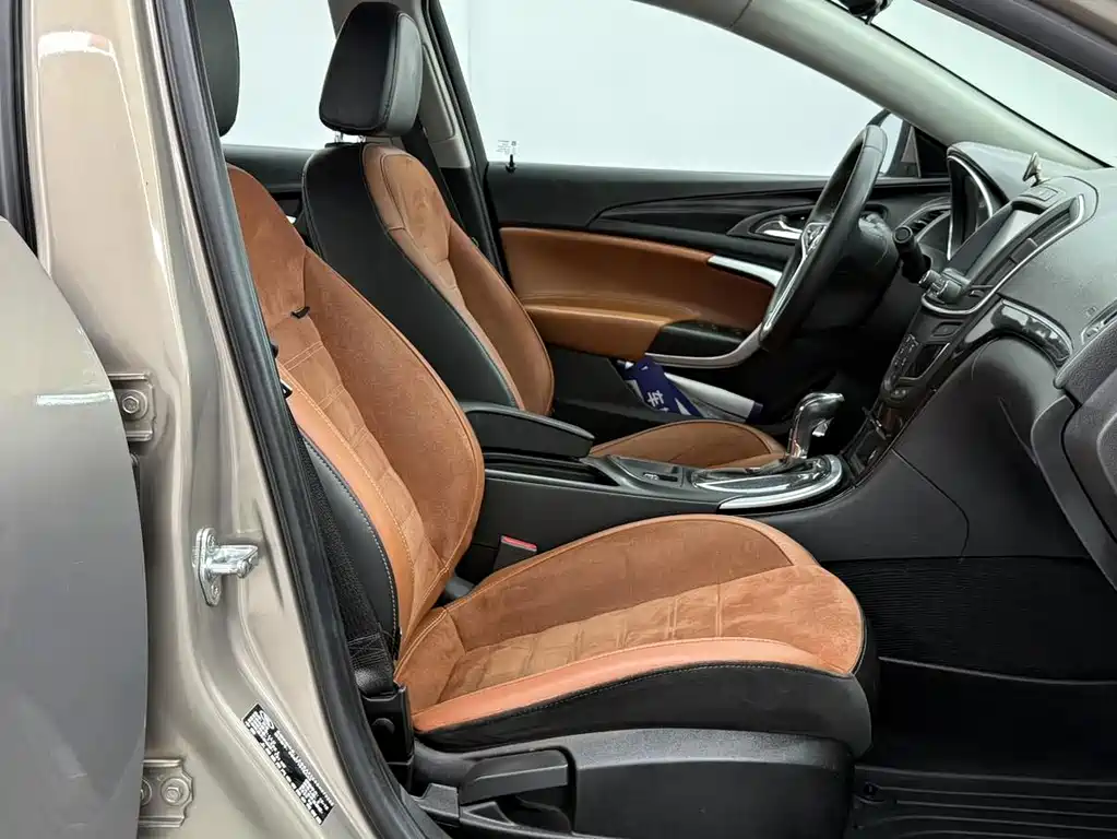 Buick Regal 2016 — фото 12
