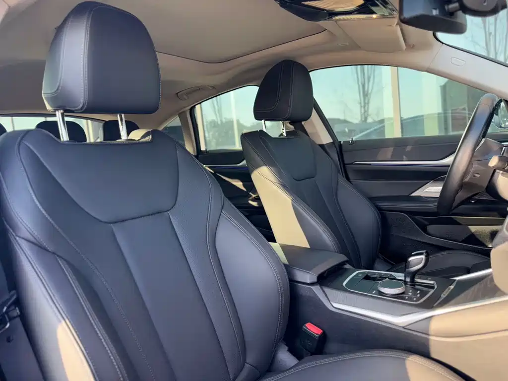 BMW 4 Series 2023 — фото 13