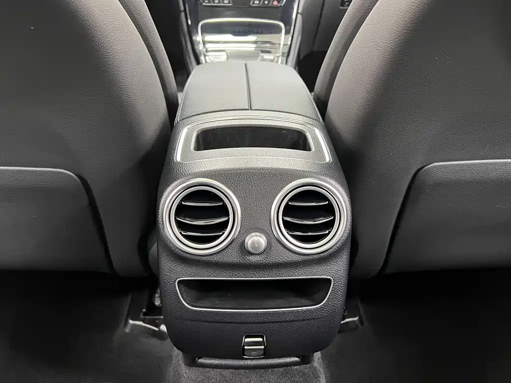 Mercedes-Benz GLC 2022 — фото 18